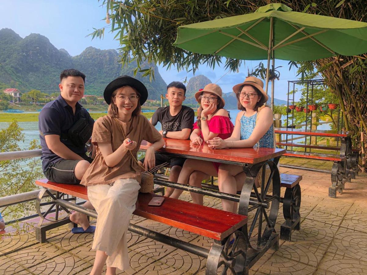 Areca Phong Nha